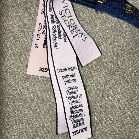 Victoria's Secret Dream Angels Bejeweled Embroidery Push Up Bra Size 32B - Picture 6 of 7